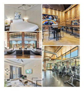 Delta and Salt Palace King Bed Golf Simulator Gym